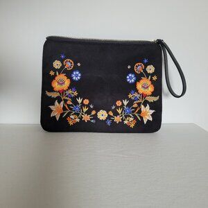 OLD NAVY Women's Embroidered Clutch